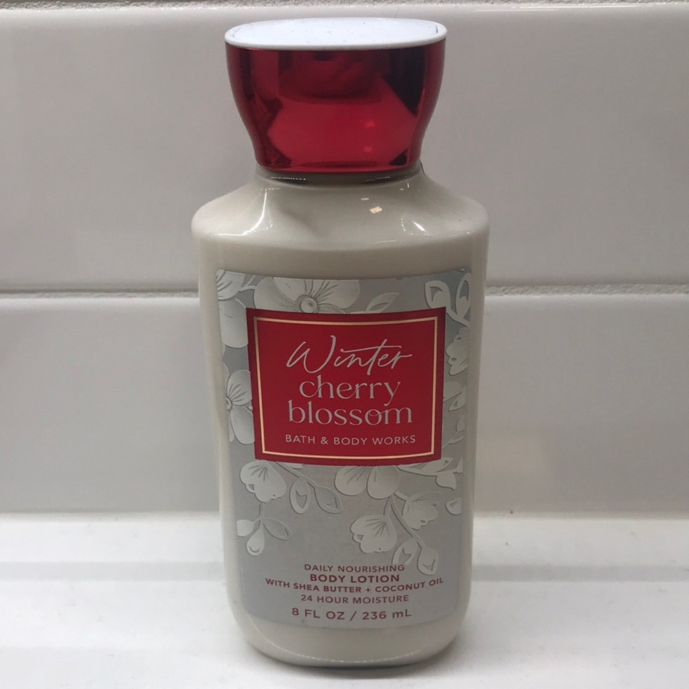 NWT!BBW Winter🍒Cherry Blossom Body Lotion